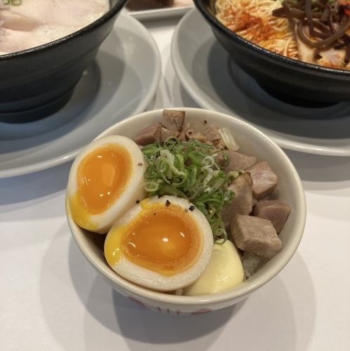 あぶりチャーシュー飯