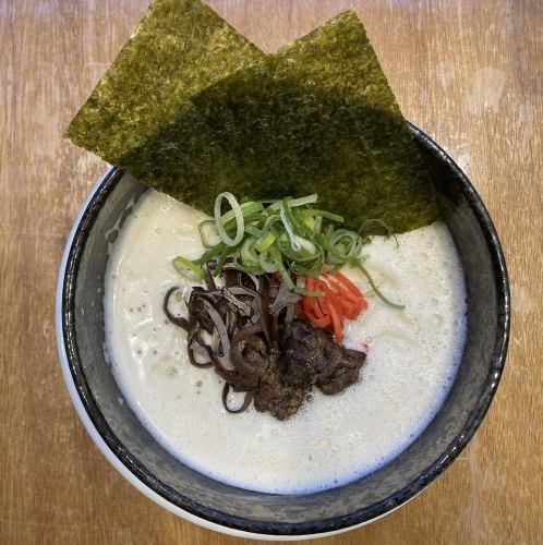 白豚骨ラーメン