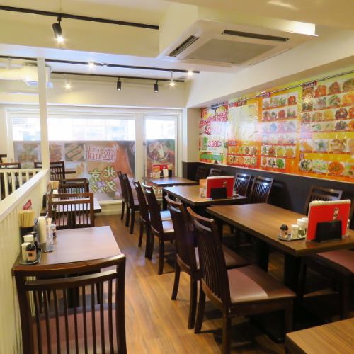 宴会利用にぴったりな店内♪