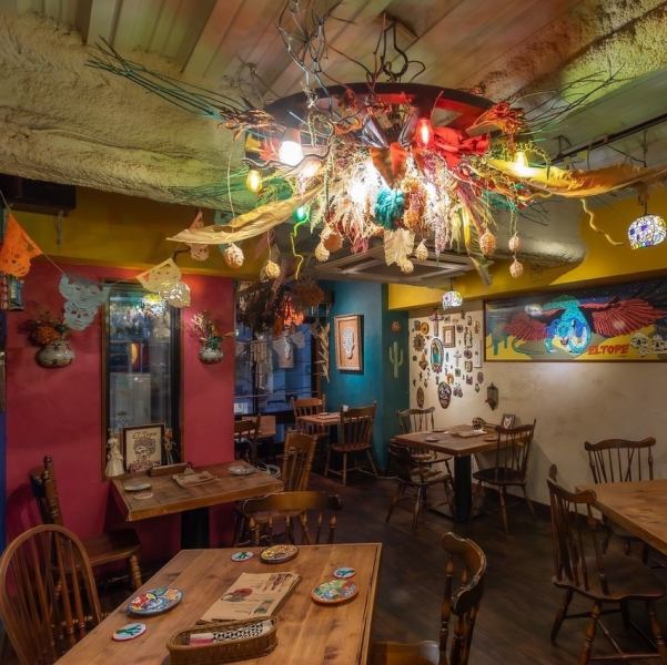 落ち着いた空間はまったり女子会やデートなどにも最適★テーブルは2名～可能