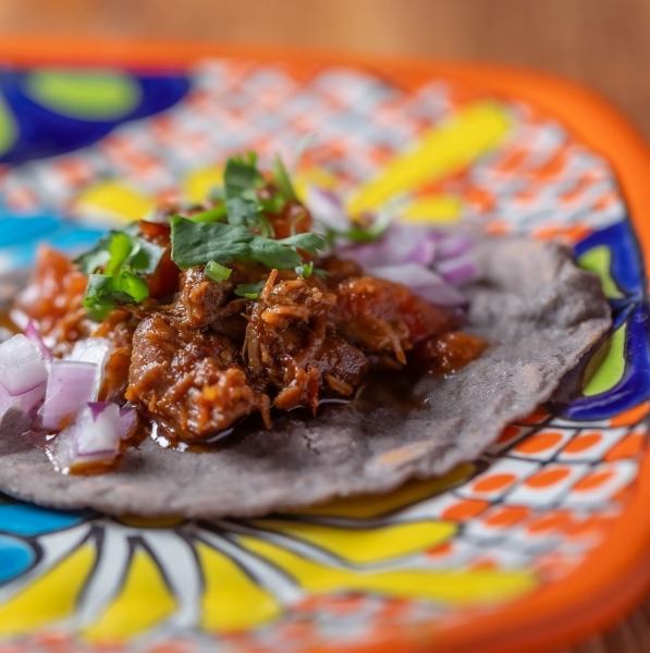 Tacos de Birriaラム肉のタコス(2ピース)