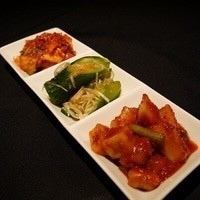 We are proud of our taste! Assortment of 3 kinds of homemade kimchi