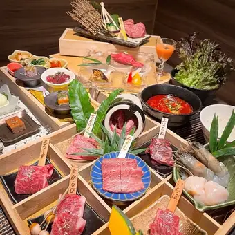 弓張月ゆみはりづき【個室確約】1時間45分飲放題付★和牛焼肉 慶 12000円（税込）個室専用コース