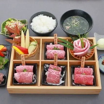 慶月　けいげつ　【個室確約】和牛焼肉 慶 7500円（税込）　ランチ　個室専用ランチ