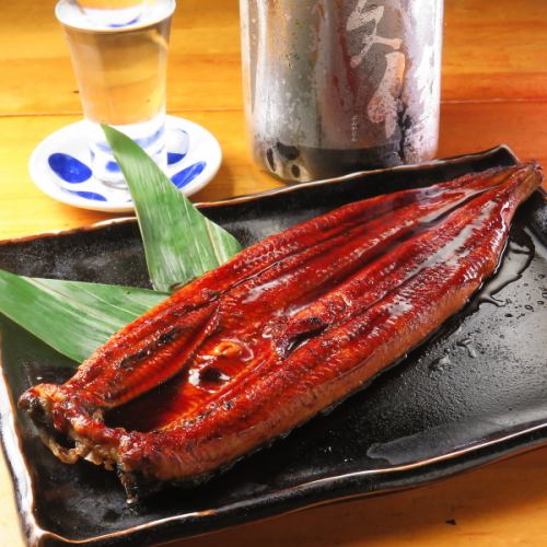 ≪旬の味覚を堪能する絶品料理≫