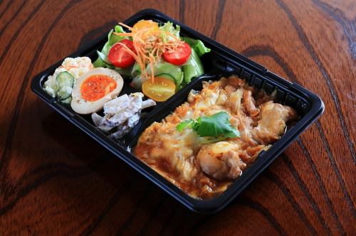 親子丼弁当