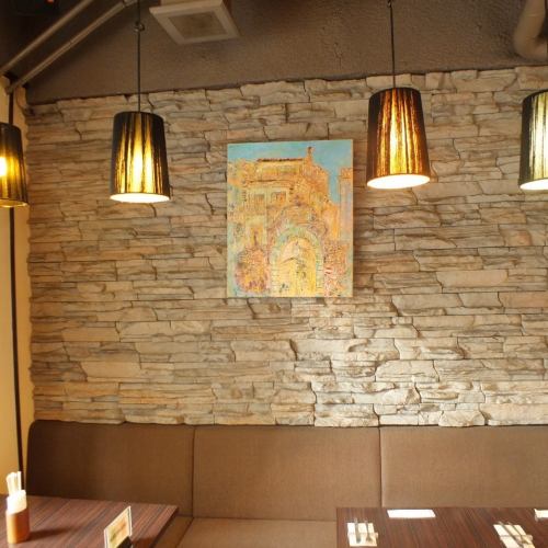 シチリアをイメージした店内