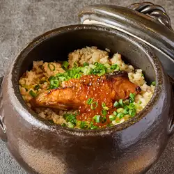 鮭いくら土鍋ご飯 中
