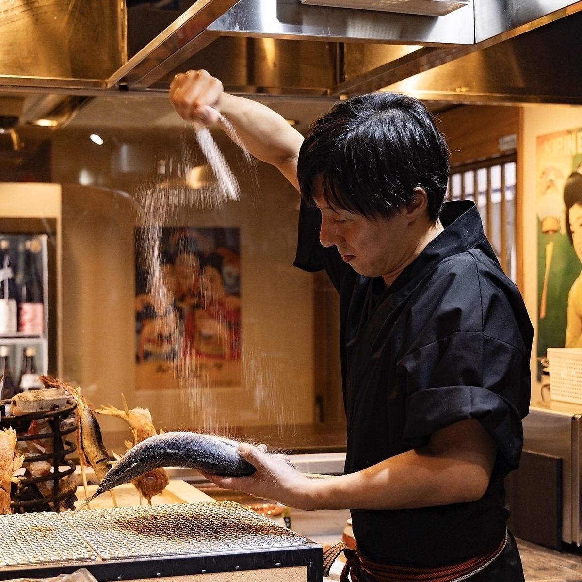 北浜駅すぐ☆原始焼き・藁焼き・炉端焼きが絶品！お通し660円(税込)でおでん食べ放題