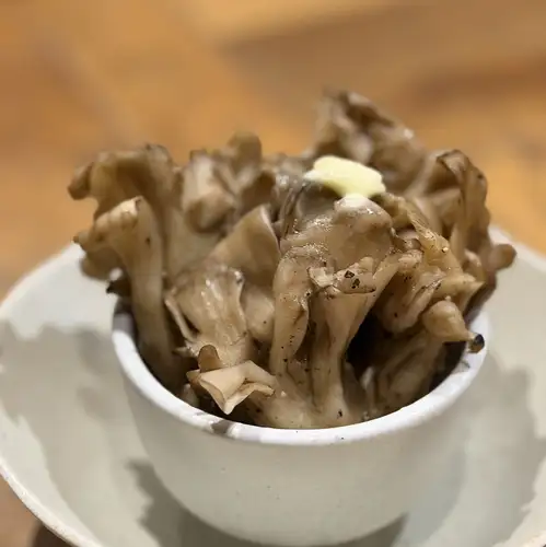 炭焼き舞茸バターおろしポン酢