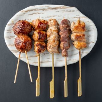 【焼-yaki-コース】焼鳥5種や人気のそぼろ丼含む全12品！生ビールやブランド焼酎 24種類飲放題♪
