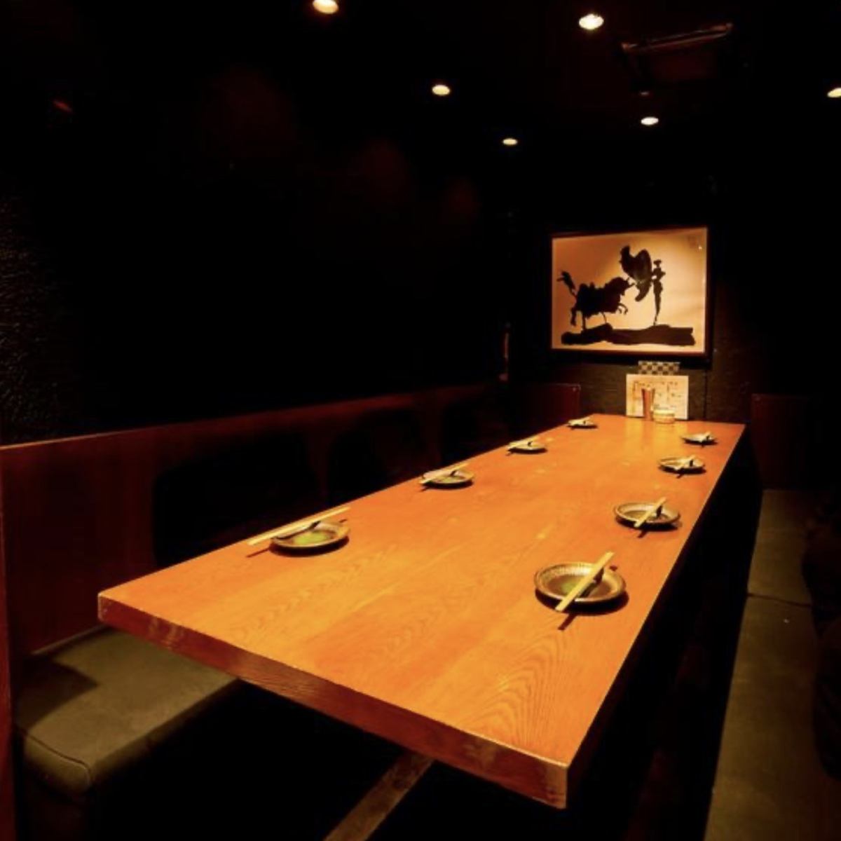 8名テーブルの半個室ご用意ございます!