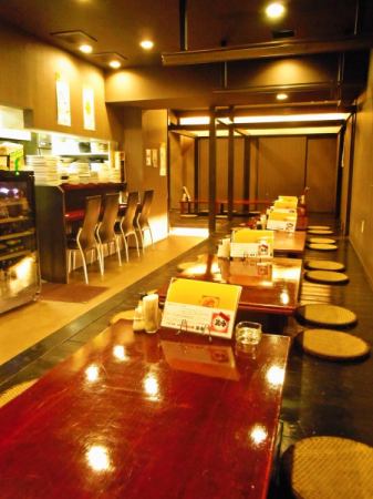 宴会は最大60人までOK！貸切も可能なのでパーティーにも使える。