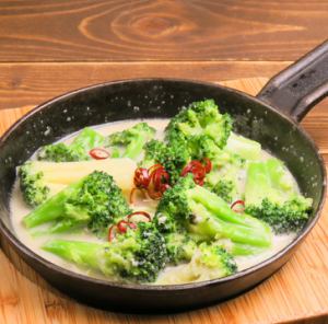 Broccoli stir-fried with anchovies