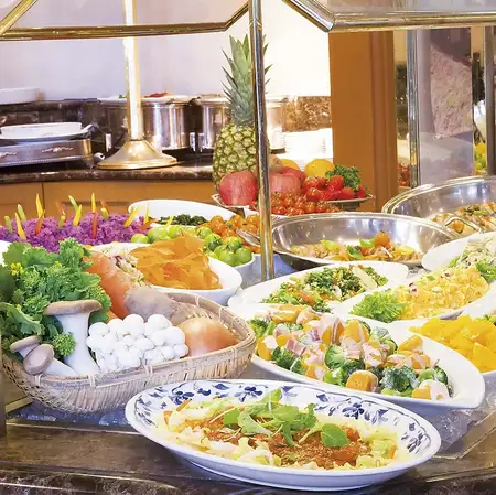 人気のビュッフェでは、もちろんデザートも食べ放題★