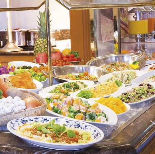 お得なランチビュッフェ！