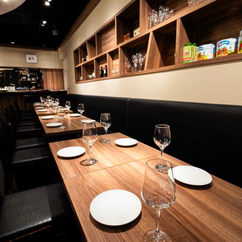 【4名様×3】【2名様×1】料理が映える照明使いで、より美味しく、より楽しいお時間を☆