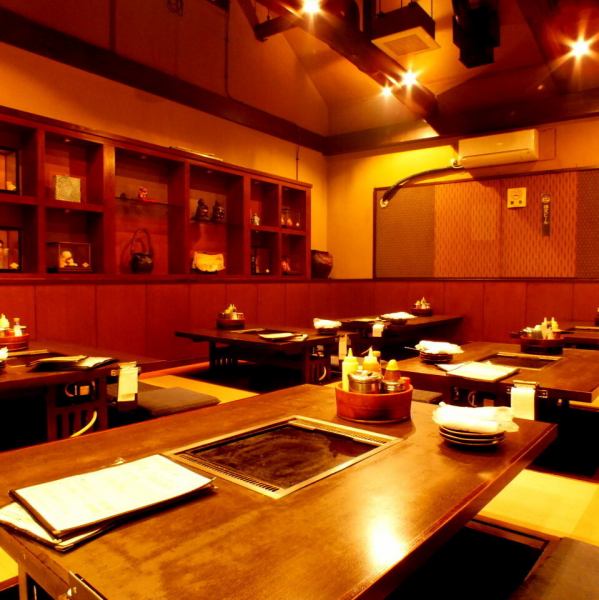 【ゆったり宴会にぜひどうぞ♪】2階は掘りごたつ座敷全48席★宴会は100名までご利用可能！使い方はあなた次第。みんなで楽しく盛り上がることができます♪