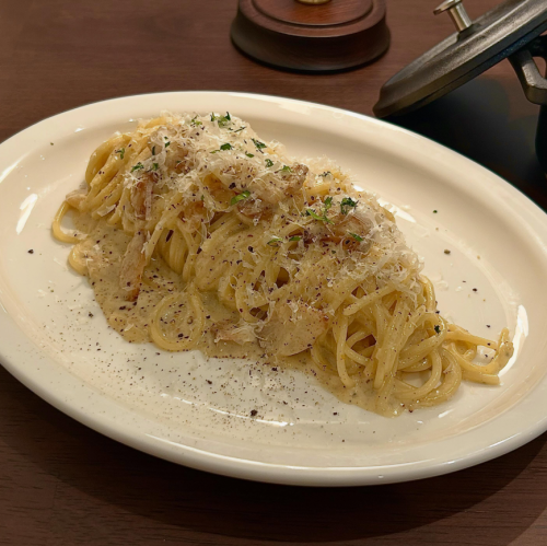 Truffle mushroom pasta