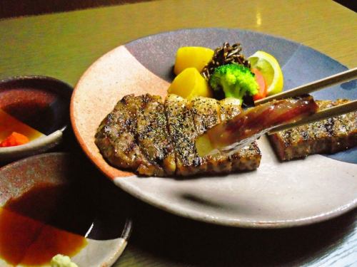 霜降り　サーロインステーキ