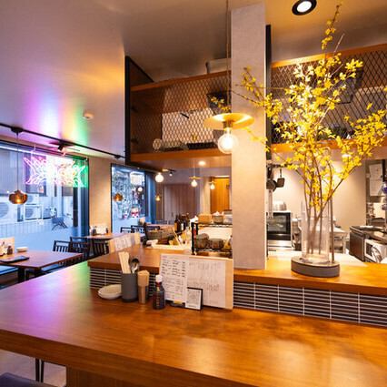 お洒落な店でデートや宴会