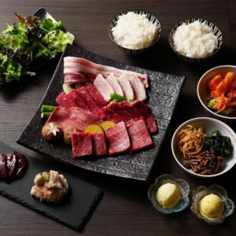お手頃コース【知床牛を知って頂けるコース内容、道産の豚肉も味わえます！】