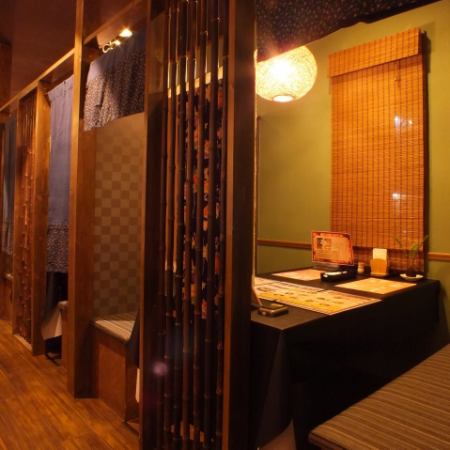 Private room 2 with table seats: Sakurakomachi Akanebe store is a private room with all seats and is ideal for couple dating, girls 'association and boys' association with bench seats.There are also smoking seats at night, so it is safe for smokers.