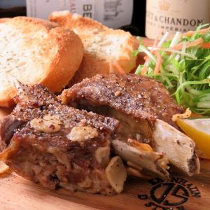 Garlic-flavored spare ribs