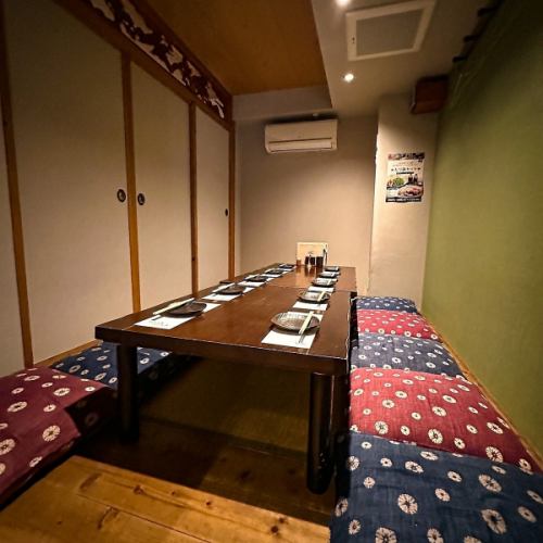 Private room for 4 to 10 people