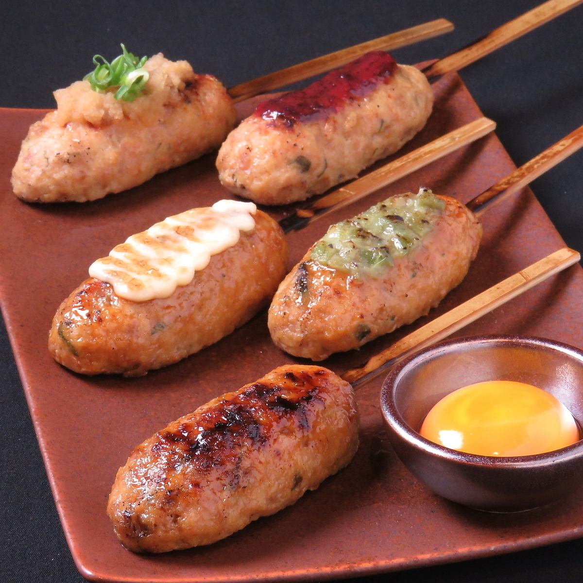 当店自慢のつくね！様々なお味をご用意しております！