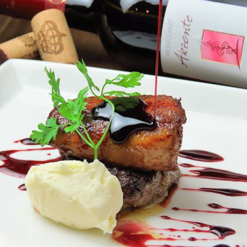 牛フィレとフォアグラのロッシーニ