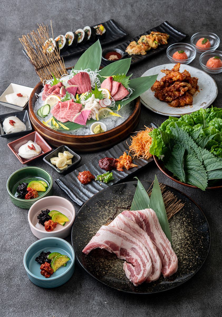 Enjoy authentic Korean food with a focus on quality and taste ♪ Meat sashimi and samgyeopsal with outstanding freshness are also available!