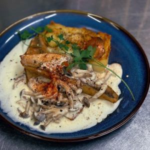 真鯛のムニエル～キノコのホワイトソース～