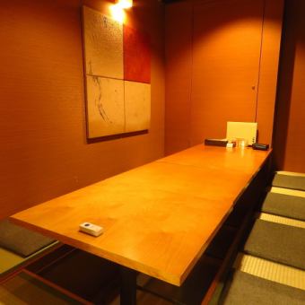 最大22名様まで収容可能な完全個室です
