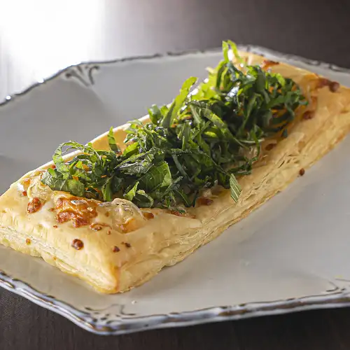大葉としらすのパイピザ