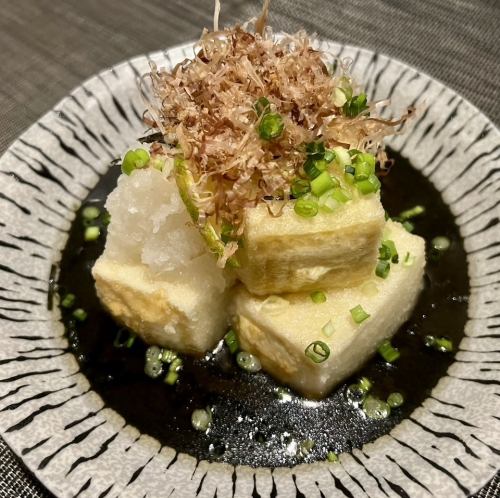 Deep-fried tofu in sweet broth