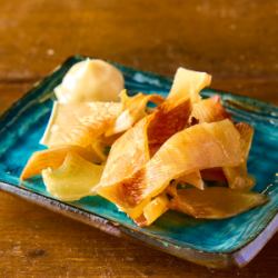 日本酒が進む　炙りエイヒレ