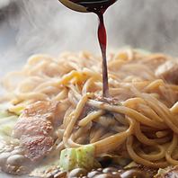 もっちり玉子麺の『焼きそば』　900円(税込)～
