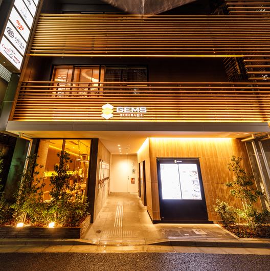 当店は新橋駅・内幸町駅から徒歩3分、虎の門駅から徒歩7分の場所にございます。複数の駅からアクセス可能な好立地♪お仕事終わりやお買いもの帰りに◎お気軽にお立ち寄りください♪