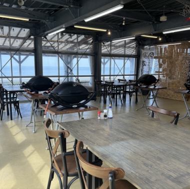 １F席 ※ペットを連れてのご入場はできかねます