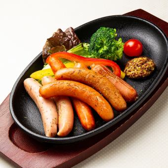 ソーセージ盛り合わせ