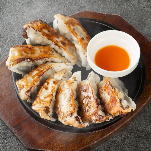 鉄板餃子