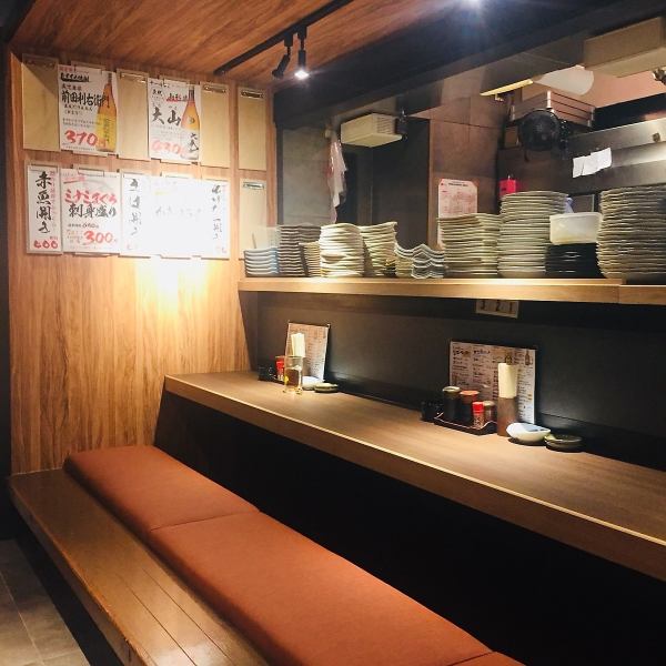 木のぬくもりが優しい時間を演出。二人の距離がぐっと近づきます。