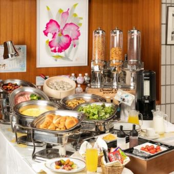 朝食ビュッフェ　～横浜の老舗、尾島商店のオジマブレッドやシリアル、新鮮サラダが食べ放題～