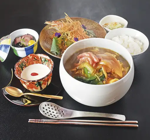 魚翅湯類 美食ランチコース（フカヒレラーメン）セット5060円(税込)