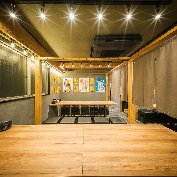 上質な隠れ家的オシャレ空間は落ち着いてゆったり過ごせ 至福の時間をお過ごしいただけます◎2名様～は勿論、3名～5名様/6名～8名様/9名様～以上等人数も柔軟に受付しております。都会の喧騒から外れた落ち着きある個室席もご用意ございますので、幅広いシーンにご利用いただけます◎※店舗住所のお間違えにご注意ください