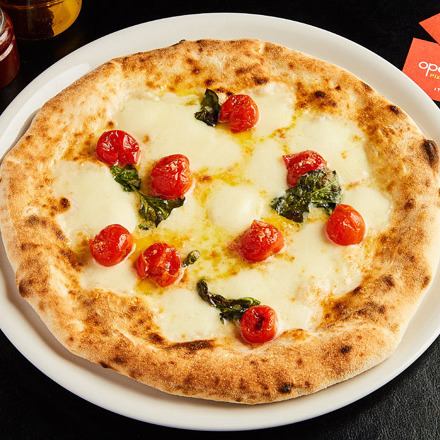 我們的披薩使用來自意大利卡普託的麵粉！