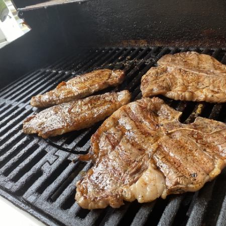 【平日お昼限定バーベキュー】　　お得に本格BBQが楽しめます。