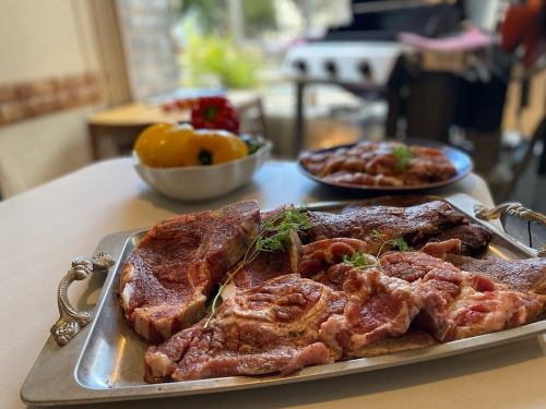 【平日お昼限定のバーベキュー】　お得な本格BBQです