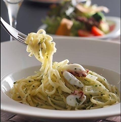 タコとジャガイモのバジルソース